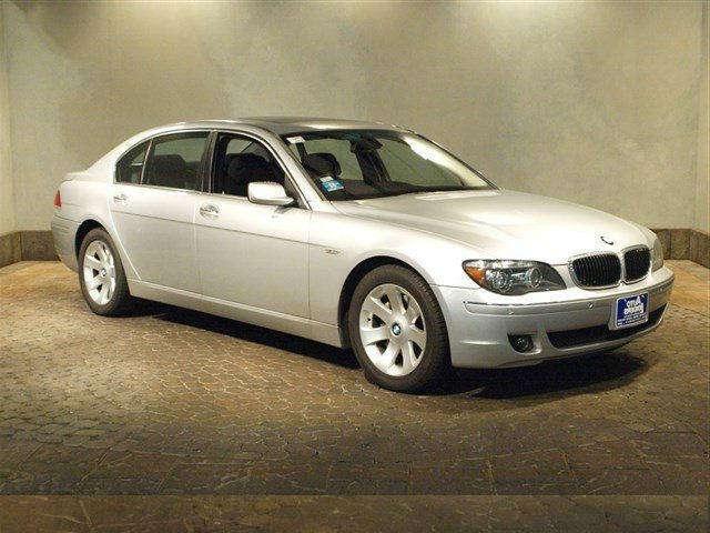 2006 BMW 7 series Crew Cab 4x4 5.7 Hemi Power