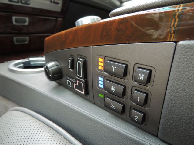 2006 BMW 7 series 4dr Tiptronic