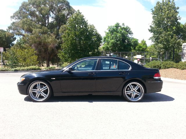2006 BMW 7 series Recreational