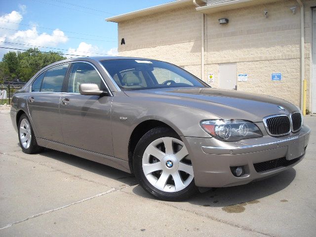 2007 BMW 7 series 3.2 V6 NAV