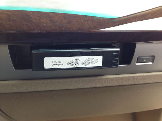 2007 BMW 7 series 3.2 V6 NAV