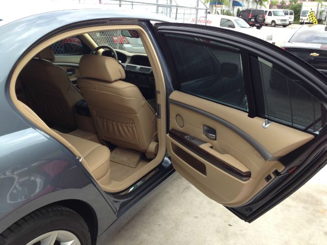 2007 BMW 7 series 3.2 V6 NAV