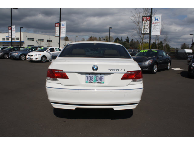 2007 BMW 7 series 3.2 V6 NAV