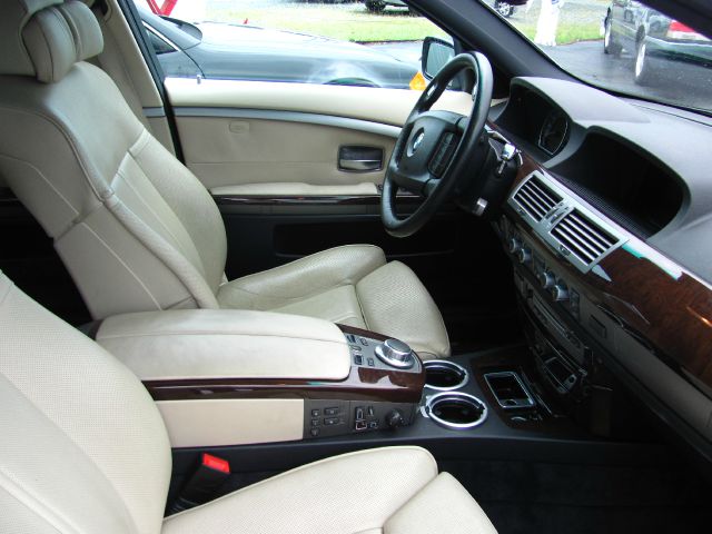 2007 BMW 7 series 3.2 V6 NAV