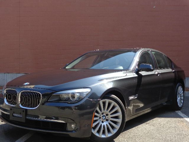 2009 BMW 7 series Recreational