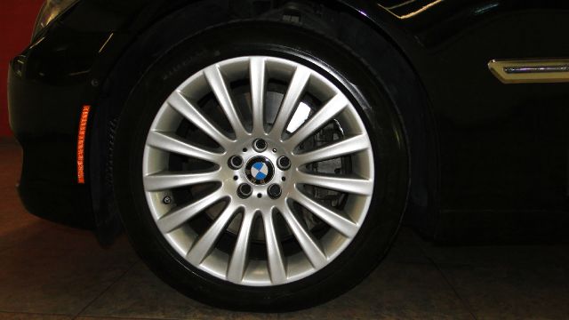 2009 BMW 7 series 3.2 V6 NAV