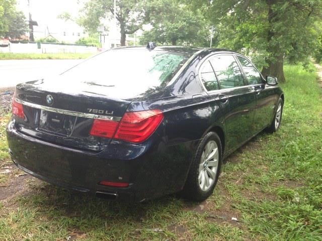 2009 BMW 7 series 4WD Quad Cab 6.3 Ft Box Sport