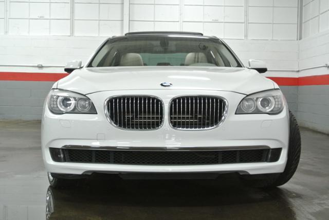 2009 BMW 7 series 3.2 V6 NAV