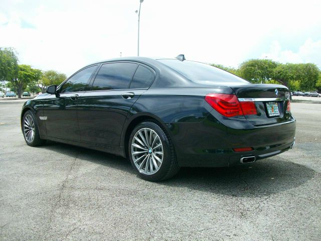 2009 BMW 7 series 3.2 V6 NAV