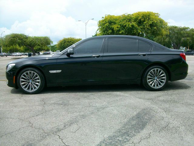2009 BMW 7 series 3.2 V6 NAV