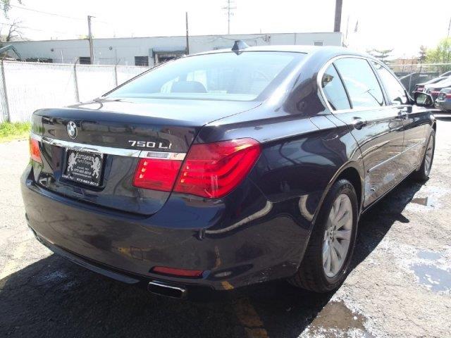 2010 BMW 7 series FWD 4dr SL