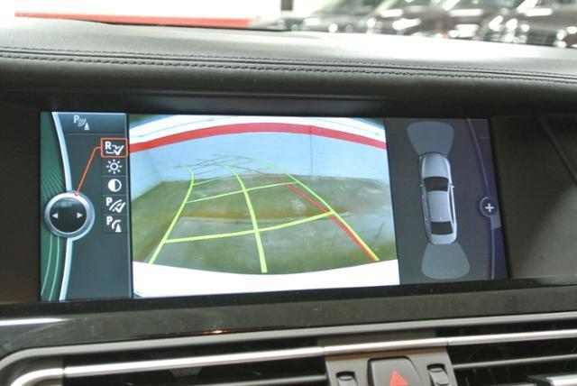 2011 BMW 7 series XLE Sedan 4D