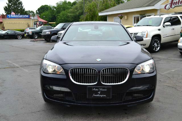 2011 BMW 7 series Base E25