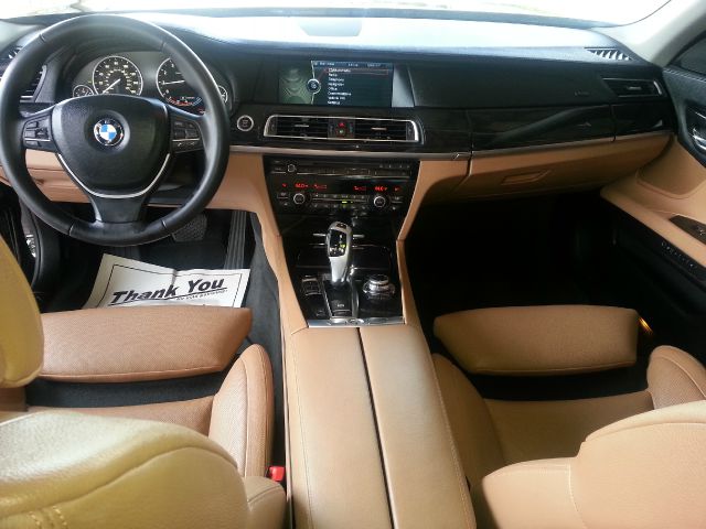 2012 BMW 7 series XLE FULL Loadedwhy PAY MORE Sedan
