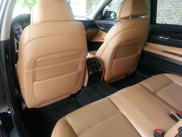 2012 BMW 7 series XLE FULL Loadedwhy PAY MORE Sedan