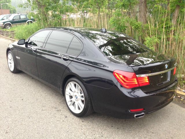 2012 BMW 7 series 4x4 Leather