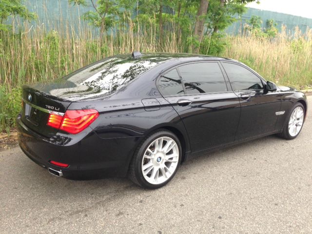 2012 BMW 7 series 4x4 Leather