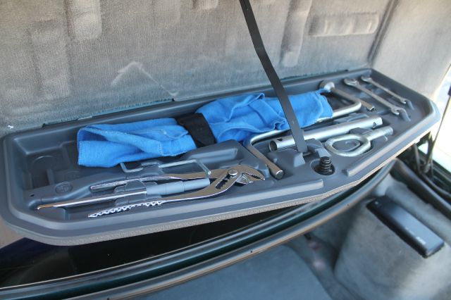 1997 BMW 8 series 4WD 4dr V6 S