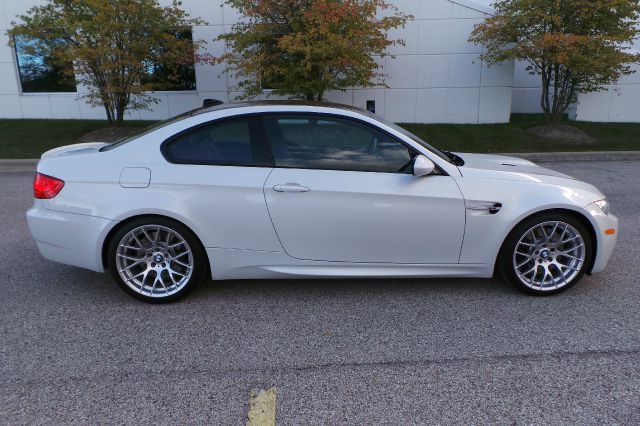 2012 BMW M3 2000 Ford XLT