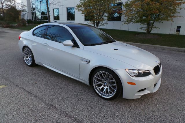 2012 BMW M3 2000 Ford XLT