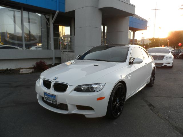 2013 BMW M3 GT Premium