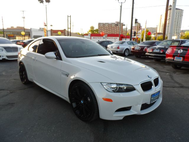 2013 BMW M3 GT Premium