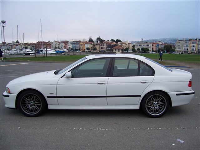 2000 BMW M5 Unknown