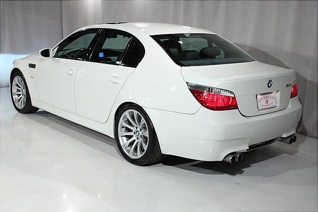 2006 BMW M5 King Ranch Sport Utility 4D