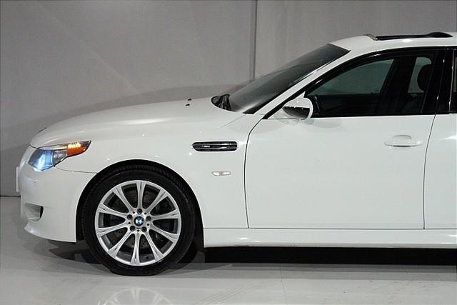 2006 BMW M5 King Ranch Sport Utility 4D