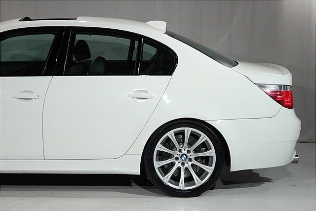 2006 BMW M5 King Ranch Sport Utility 4D