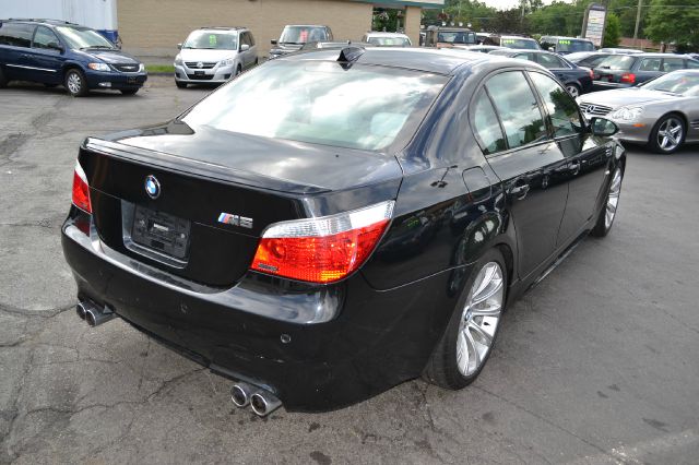 2006 BMW M5 3.5tl W/tech Pkg