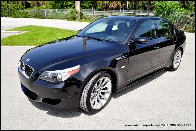 2006 BMW M5 3.5tl W/tech Pkg