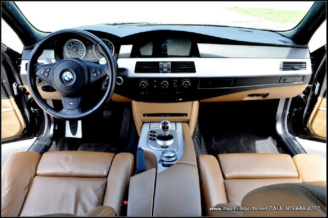 2006 BMW M5 3.5tl W/tech Pkg