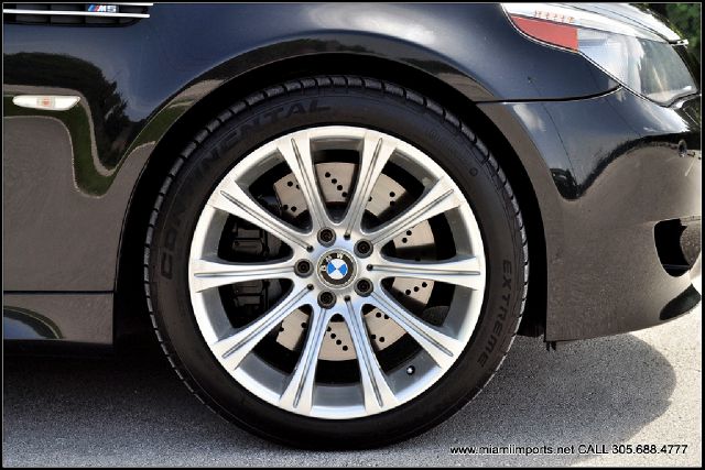 2006 BMW M5 3.5tl W/tech Pkg