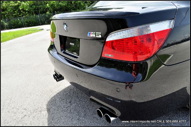 2006 BMW M5 3.5tl W/tech Pkg