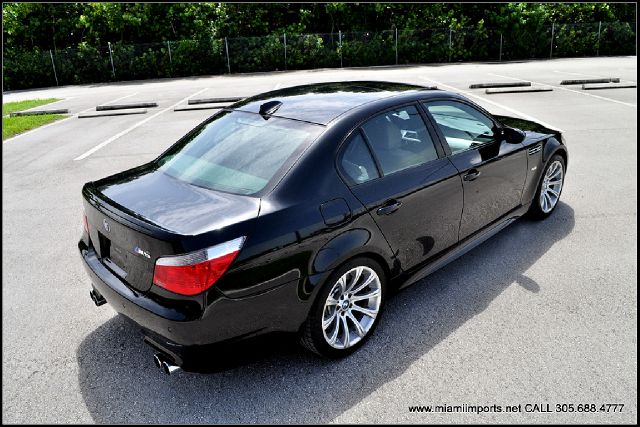 2006 BMW M5 3.5tl W/tech Pkg