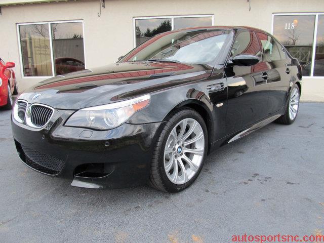 2006 BMW M5 ((one Senior Owner))