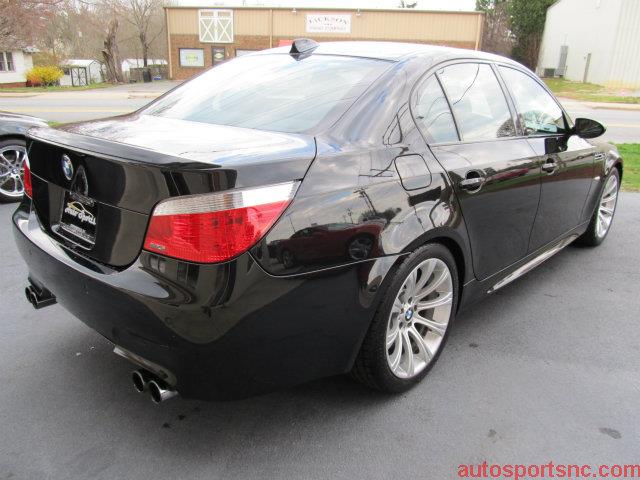 2006 BMW M5 ((one Senior Owner))