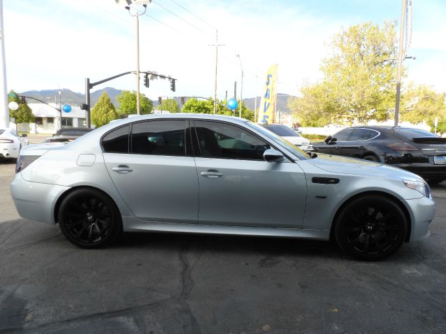 2006 BMW M5 Unknown