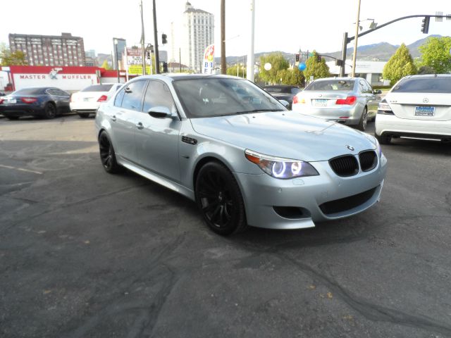 2006 BMW M5 Unknown