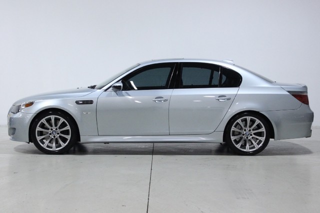 2006 BMW M5 Base