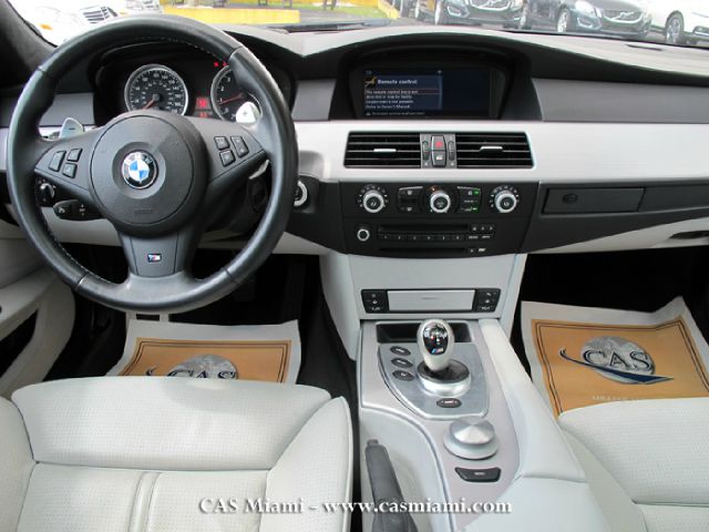 2008 BMW M5 3.5tl W/tech Pkg