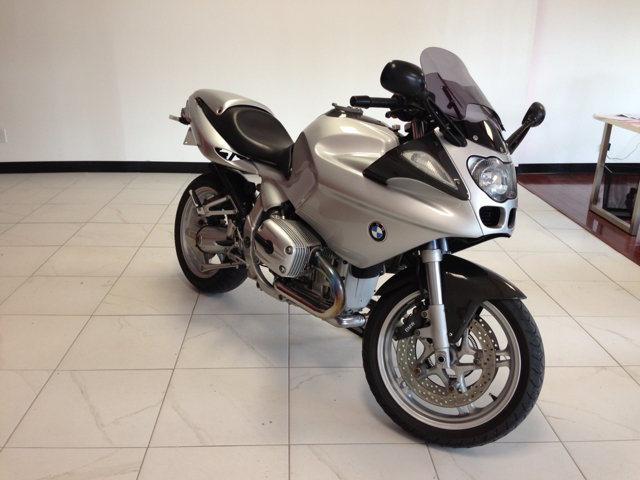 2004 BMW R1100S Unknown