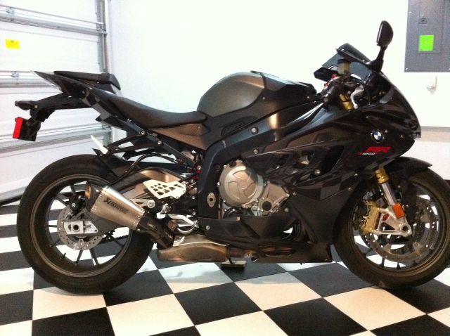 2011 BMW RR S1000 320 AMG