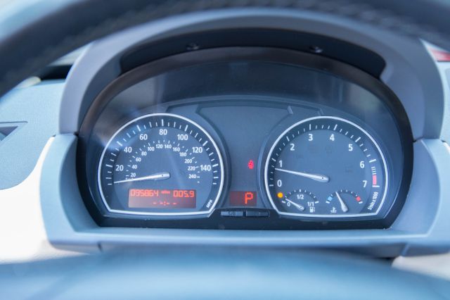 2004 BMW X3 Lightning