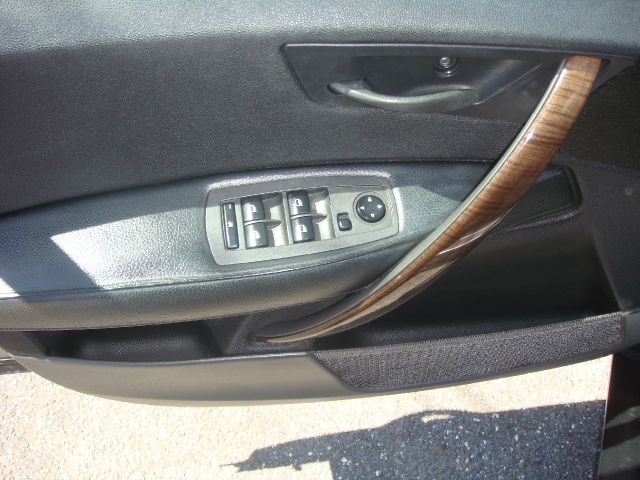 2004 BMW X3 Lightning