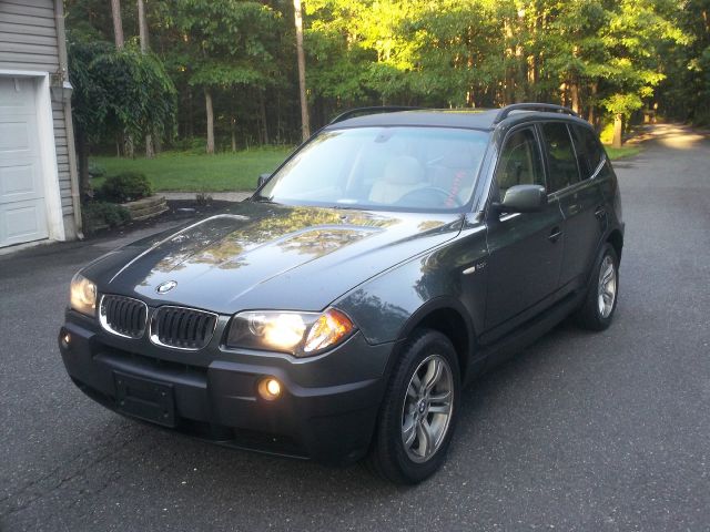 2005 BMW X3 L.T. 4-w.d. 5.3L
