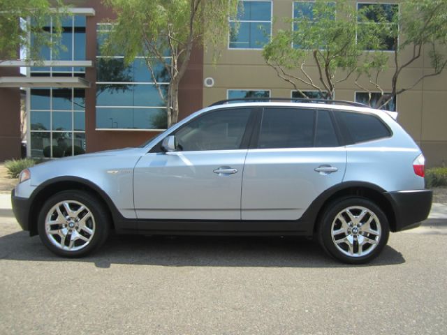 2005 BMW X3 Lightning
