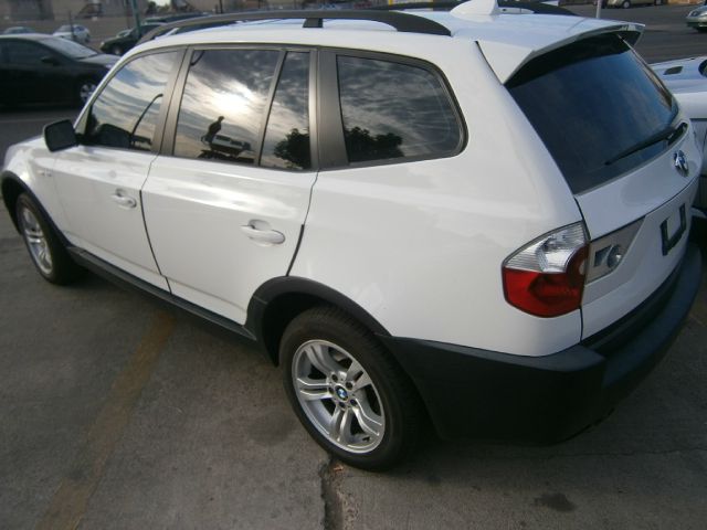 2005 BMW X3 Lightning