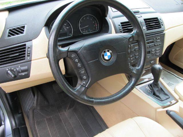 2005 BMW X3 Lightning